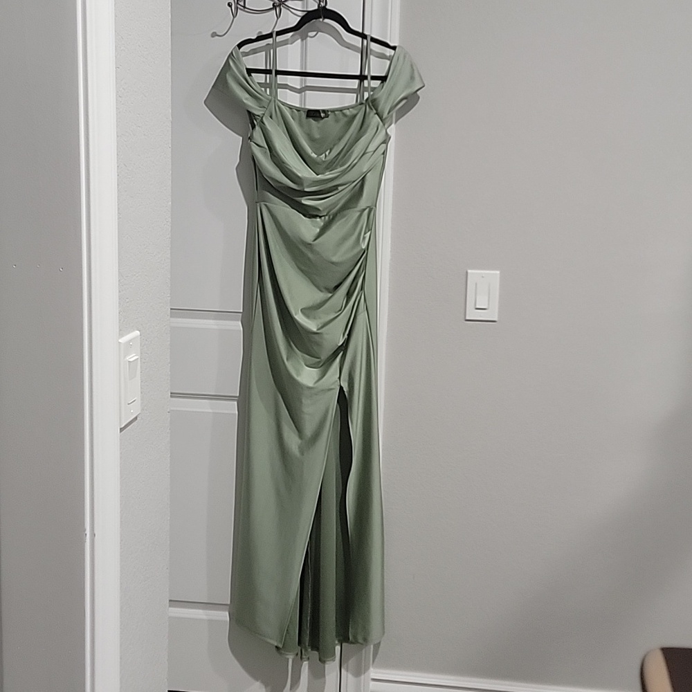Green Sleeveless Cowl Neck Gown
